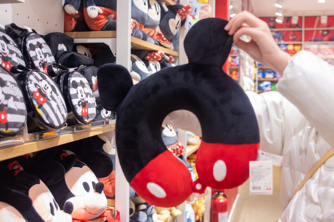 “米奇米妮”来啦~名创优品放大招！在重庆也能get正版周边