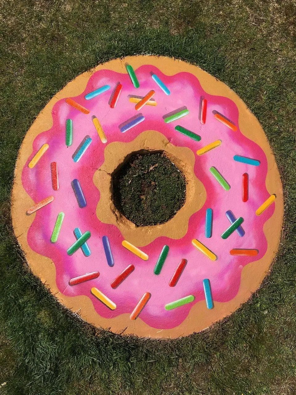 奥斯卡影帝沦为服务员?好莱坞星光大道被糟蹋?网友惊呼神操作