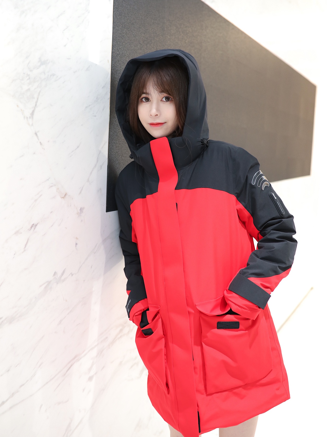 2020波司登羽绒服杨幂,2019波司登杨幂