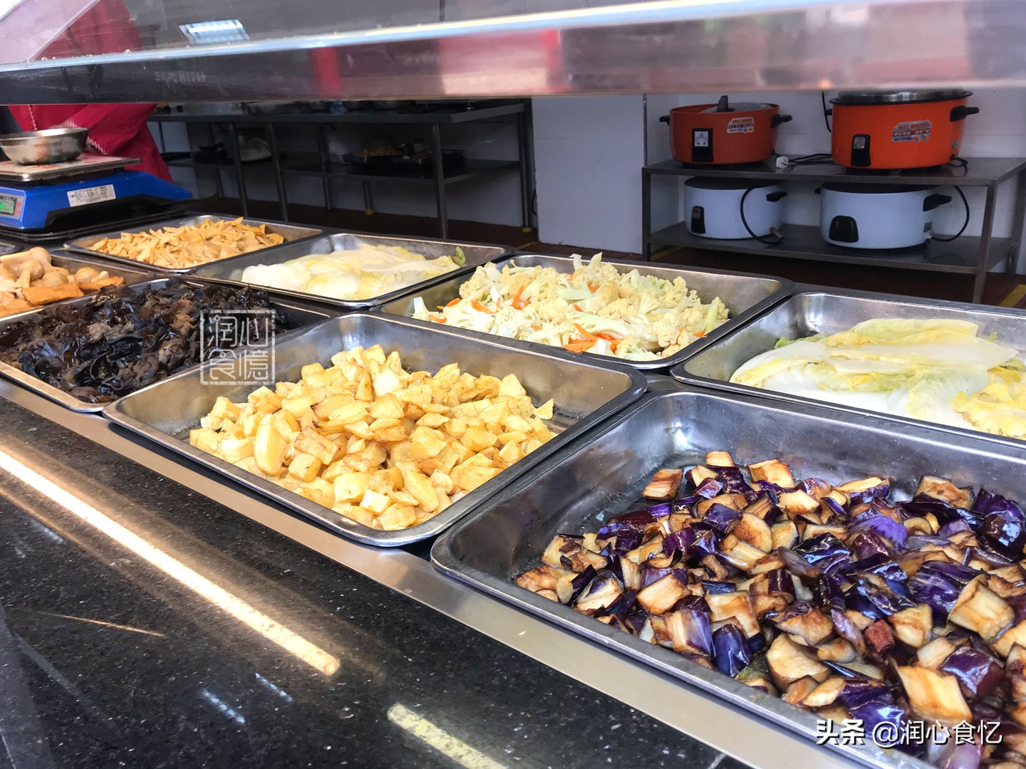 看了厦门大学食堂的伙食，才懂什么叫“不想毕业”，网友：好羡慕