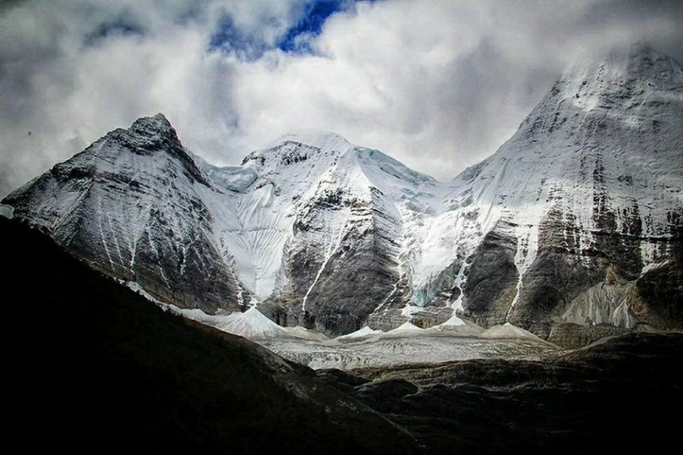 水低为海人低成王句句精辟,水低为海人低为王越谦卑越高贵