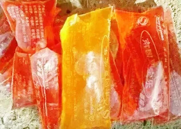 这10种冰棒承包了80、90后童年的夏天,吃过第8种指定做过孩子王