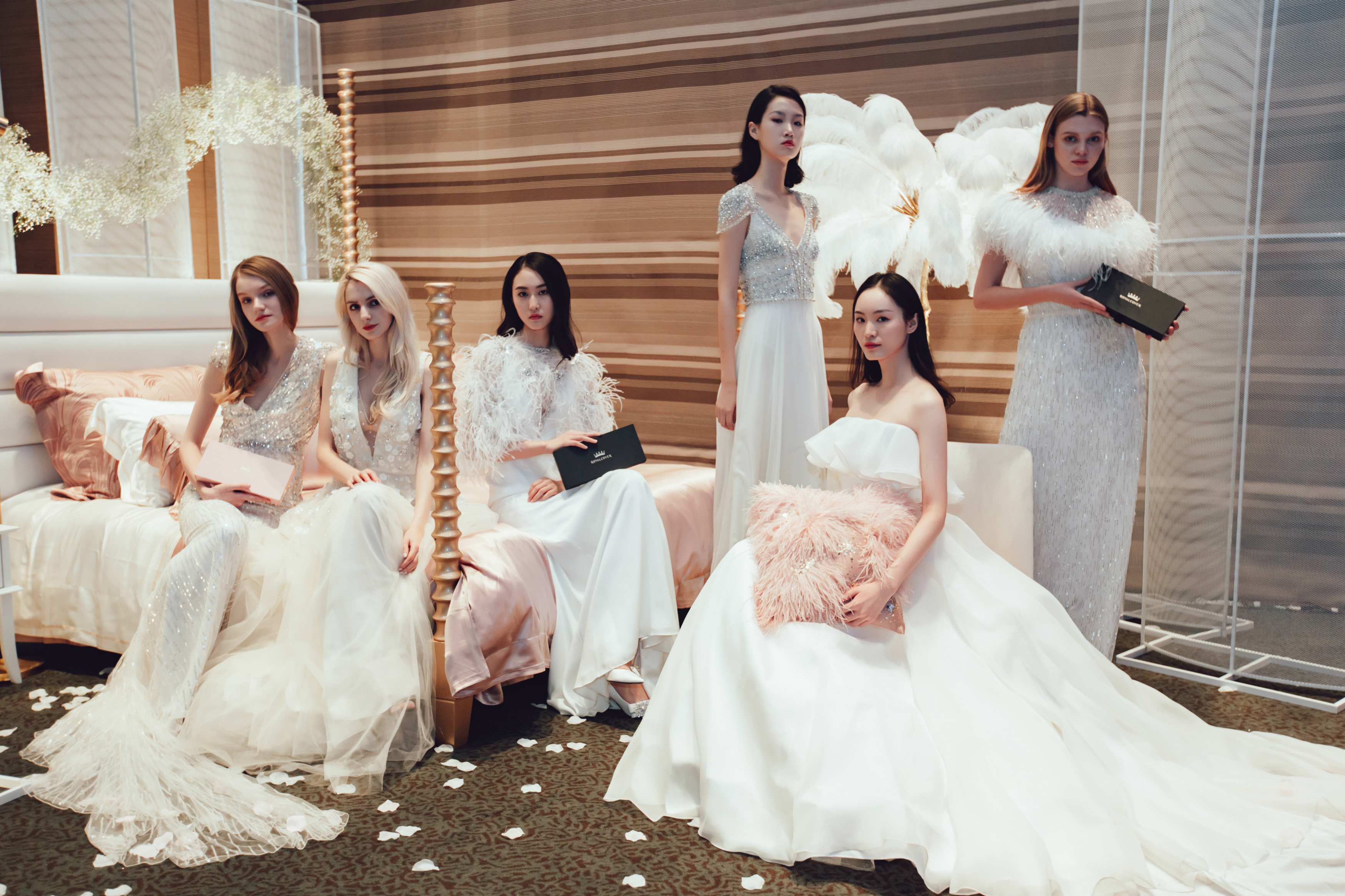 「Live智」朗廷「乐庆」时尚婚礼秀，献于你人生中最特别的时刻