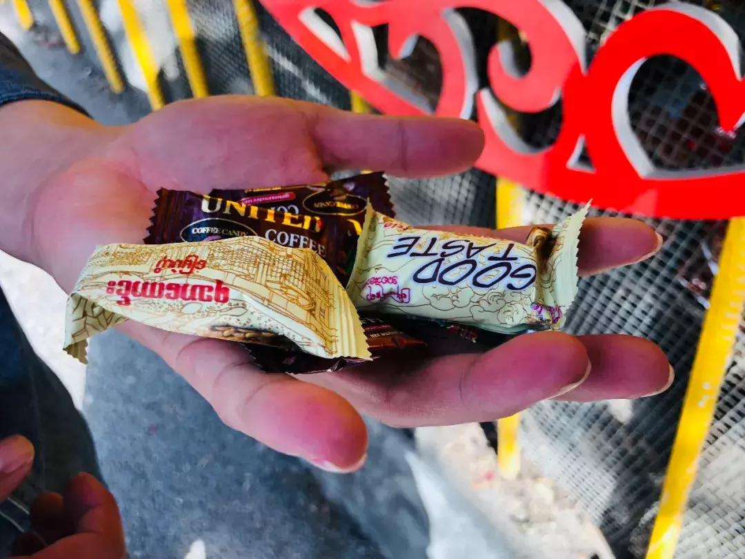 来姐告口岸体验一把非一般的跨境“网”商