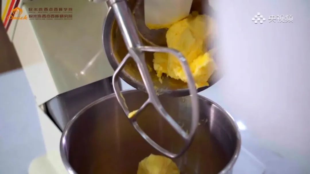 专业手法教你网红界“扛把子”——云顶曲奇,颜值与味道齐飞!