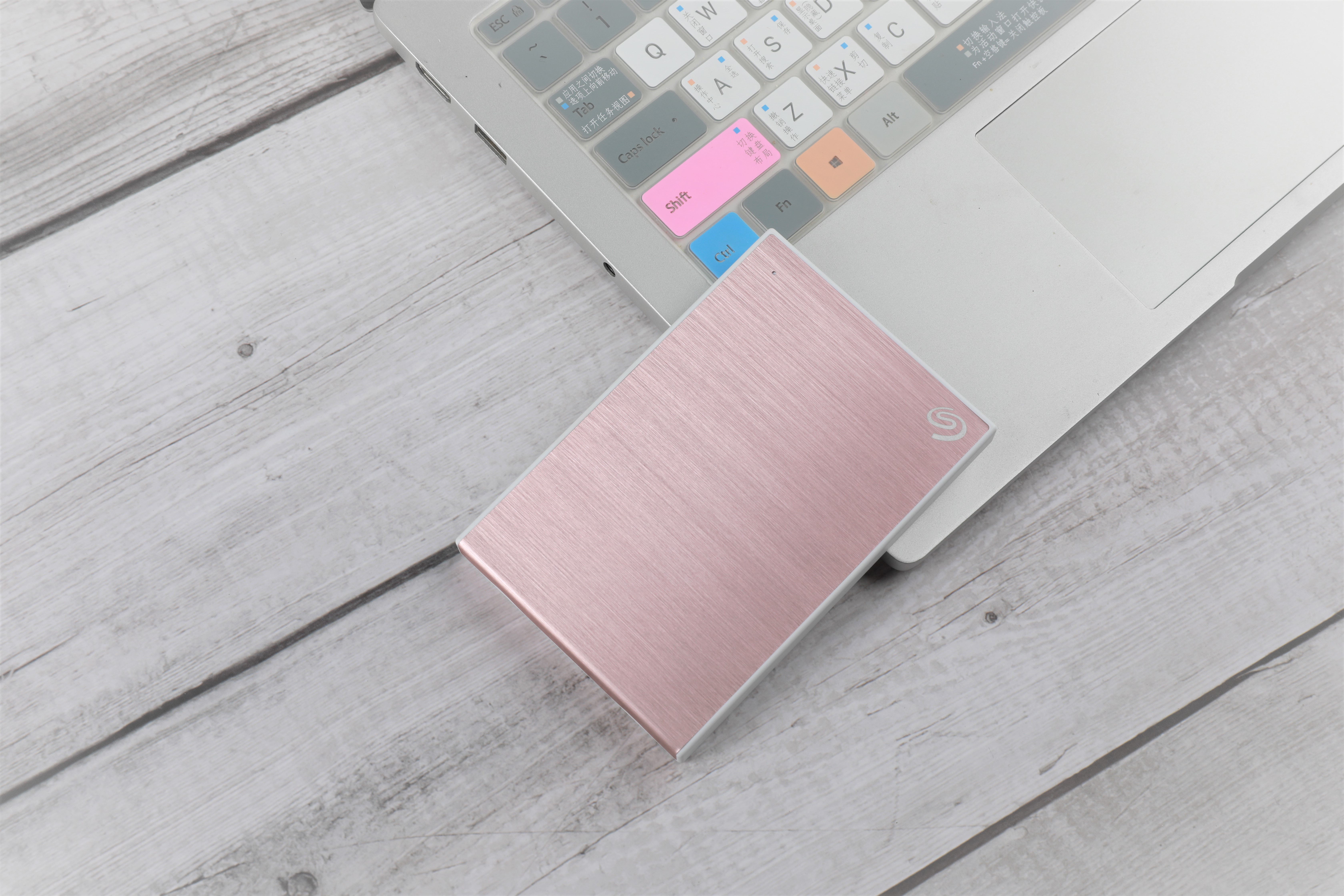 希捷超薄500g机械硬盘测评,希捷m2固态硬盘评测