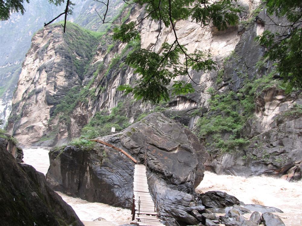 2021虎跳峡徒步攻略，中国/全球十大经典徒步线之一