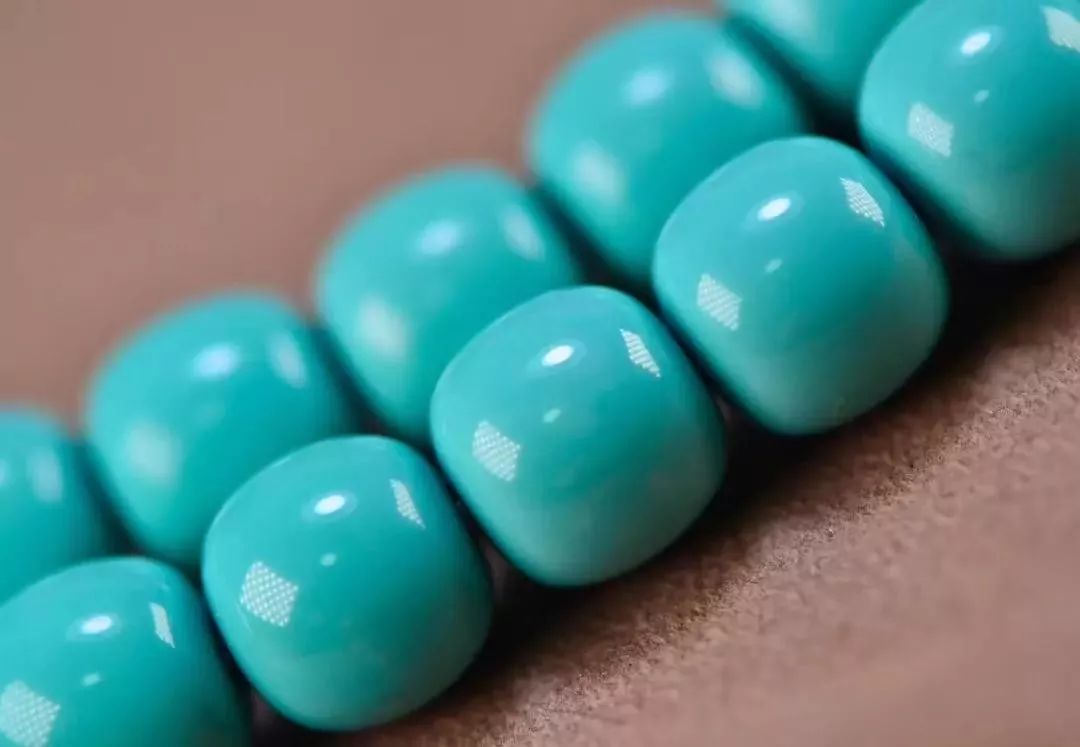 绿松石手盘后再用手套盘可以吗,蓝色绿松石后期盘玩效果什么样