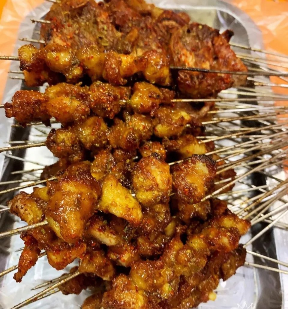 沈阳人有多爱吃鸡架,沈阳人为什么喜欢吃鸡架