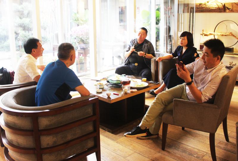 静松播报|潜江市委常委王玉梅一行到访四川省湖北商会