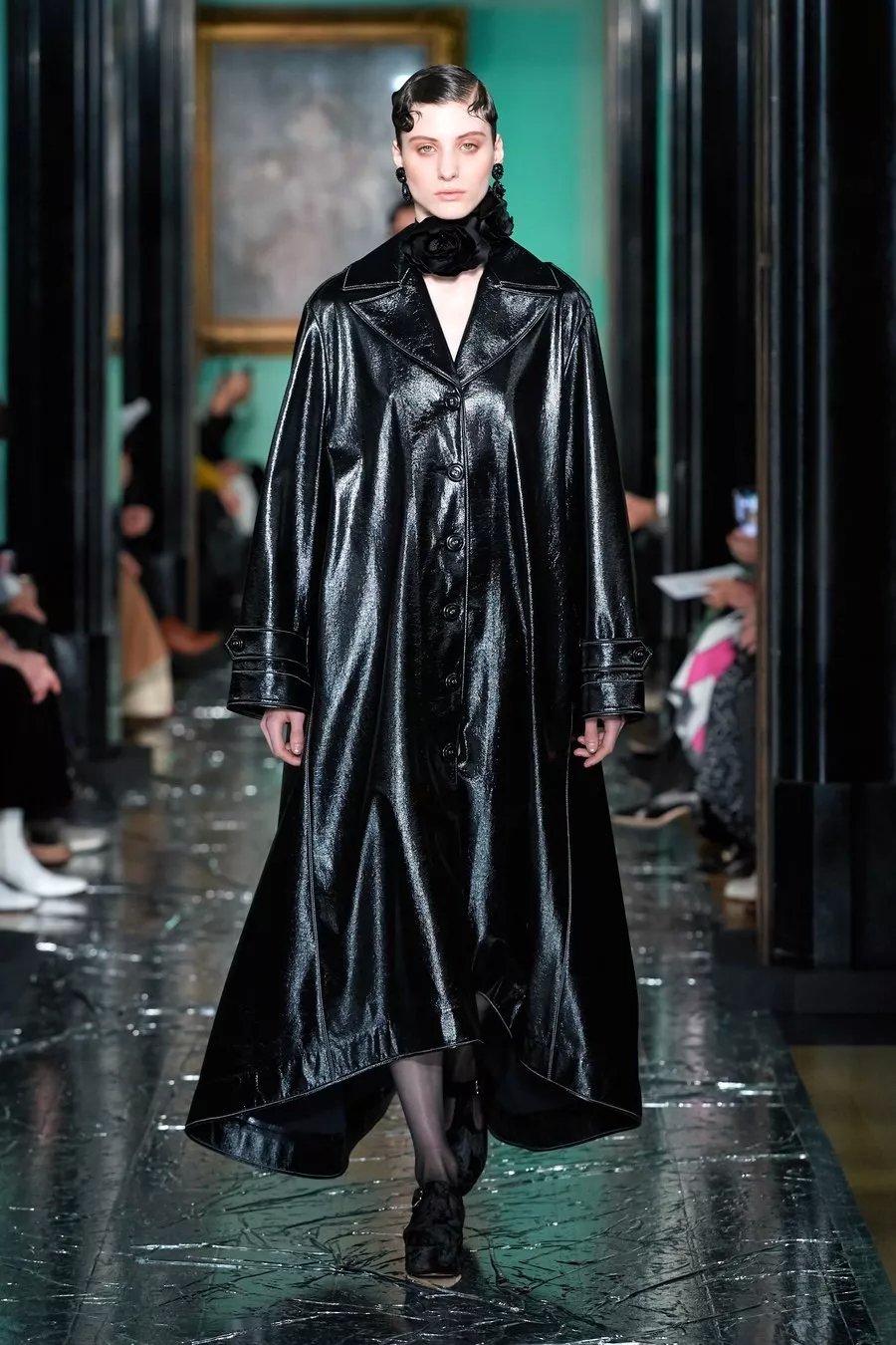 2019伦敦时装周时髦的冬天穿搭,2020年伦敦时装周视频