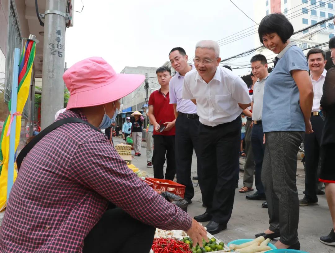 袁光平谈经济发展,袁光平儋州