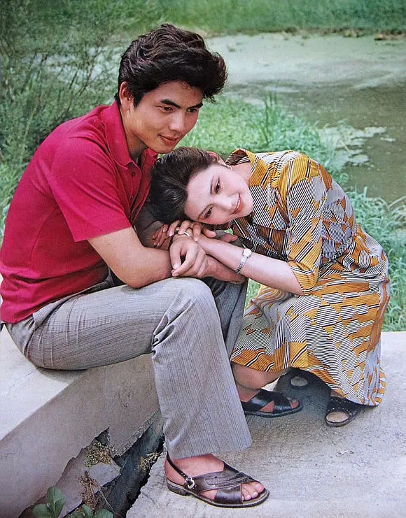 自豪吧母亲演员汪宝生照片,长春市电影制片厂姜黎黎与汪宝生