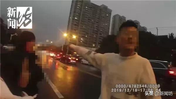 上海妈妈带着二宝打网约车接大宝，结果把二宝丢了……完了！是人贩子？