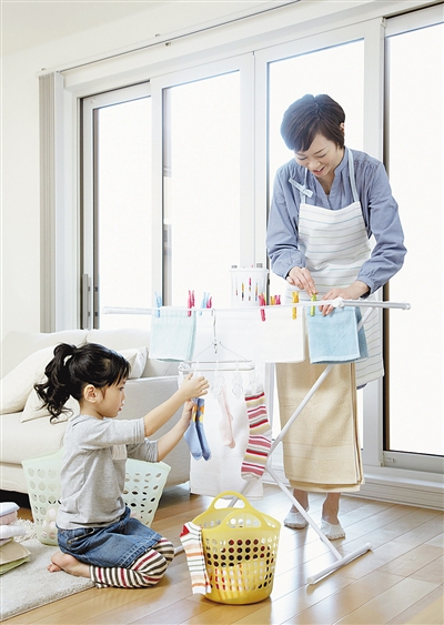 孩子做家务要不要给钱,孩子做家务该不该给钱辩论