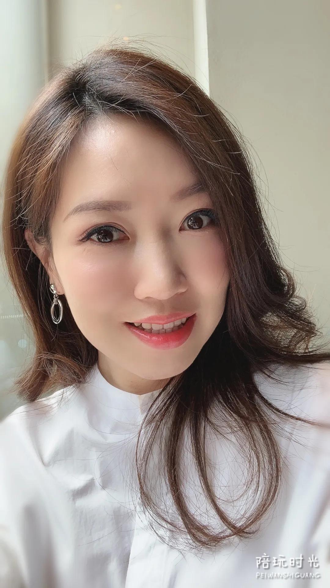 年糕妈妈没矫正牙齿之前样子,年糕妈妈整牙拔牙