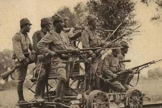 中国老兵谈大刀对刺刀,中国老兵讲述日本兵拼刺刀