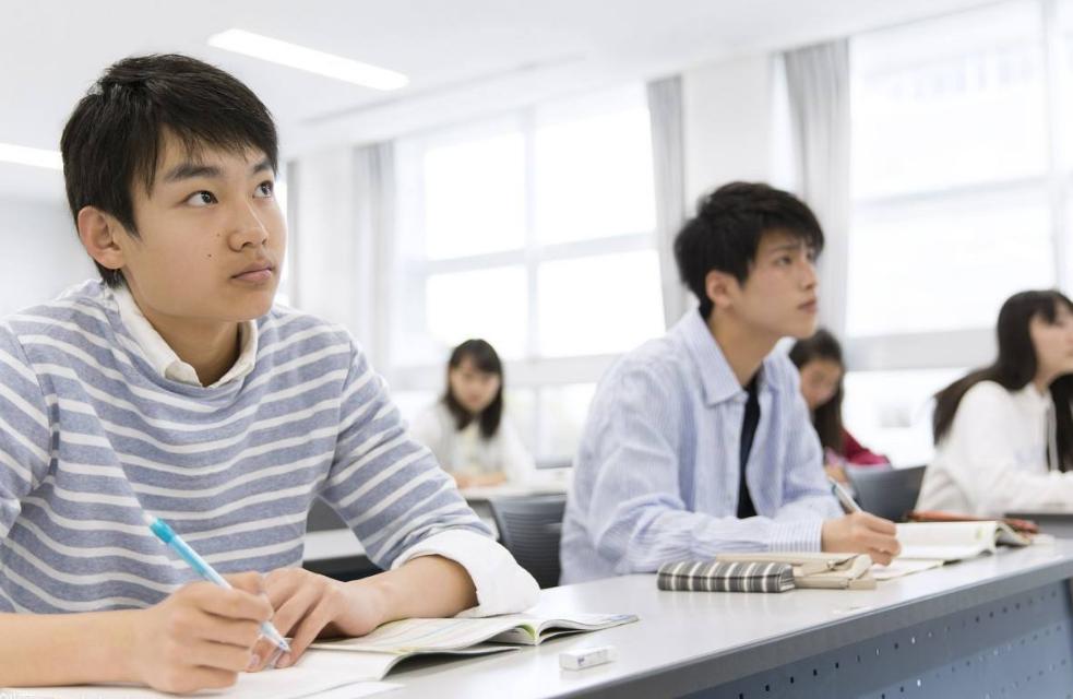 大一挂科和作弊哪个严重,大一挂科会有什么影响