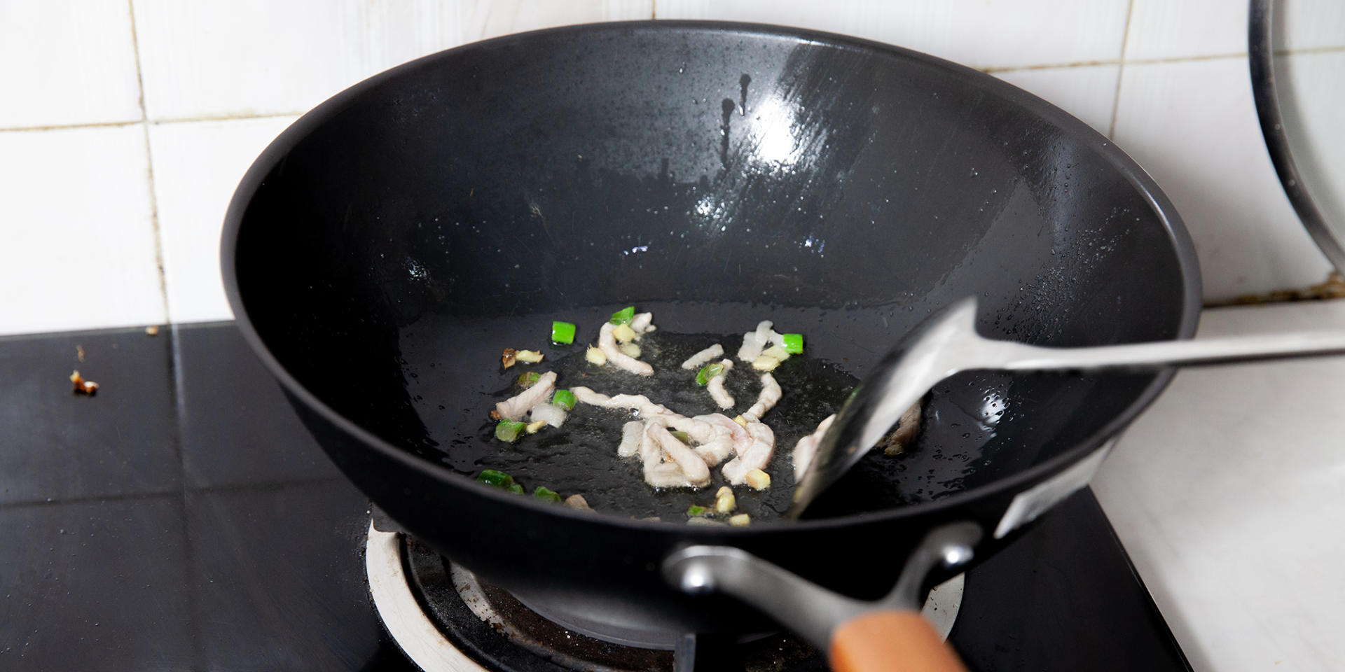 三禾窒氮轻铁锅,三禾锅具官方旗舰店双耳铁锅