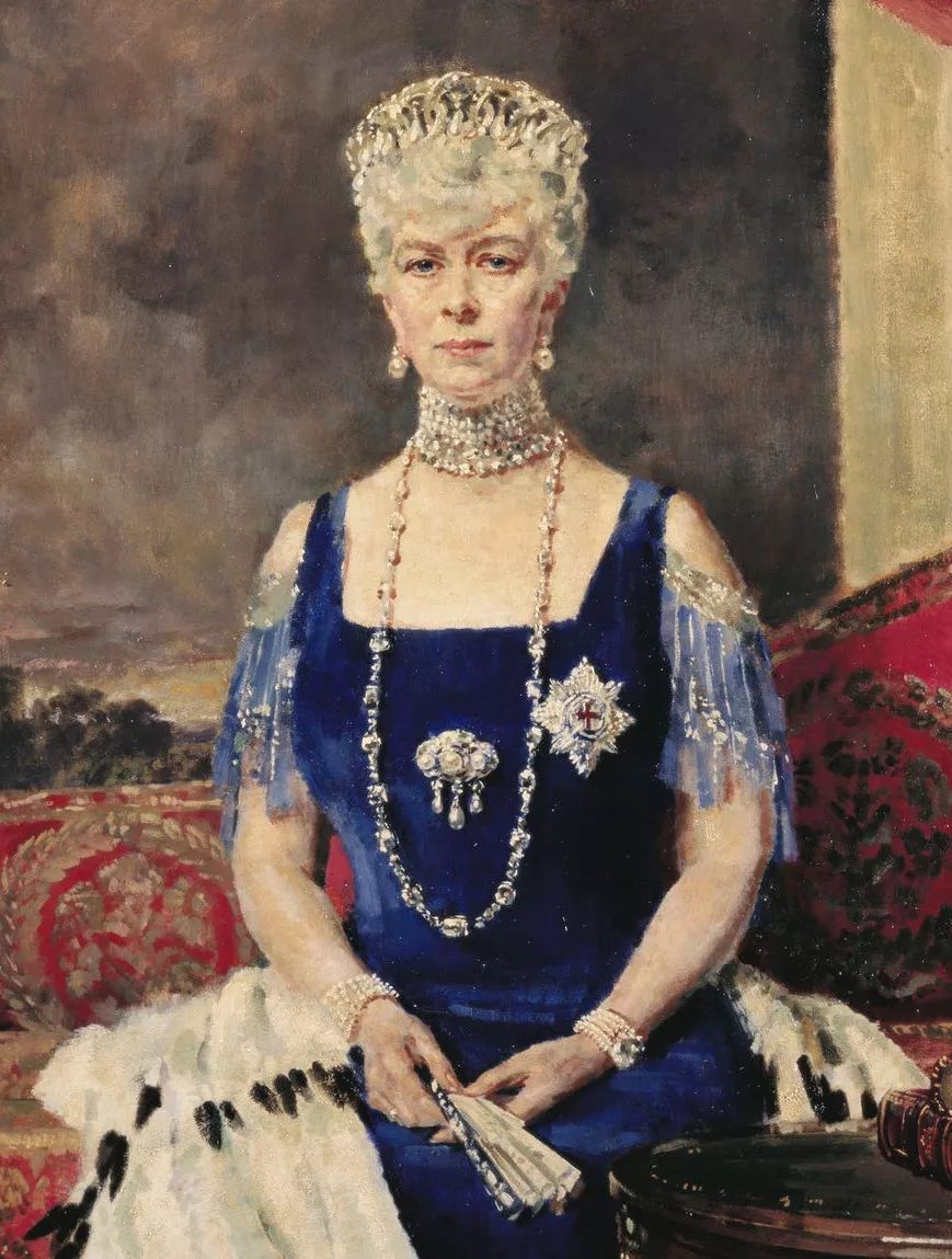 唐顿庄园电影版历史/服饰/珠宝知识点全解析