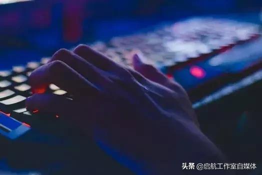 看手机眼睛疲劳用什么护眼产品好,眼睛看手机怎么护眼