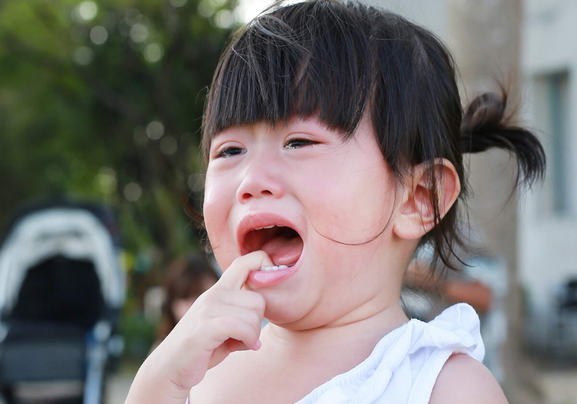 宝宝倔强的时候怎么办,宝宝软硬不吃怎么教育