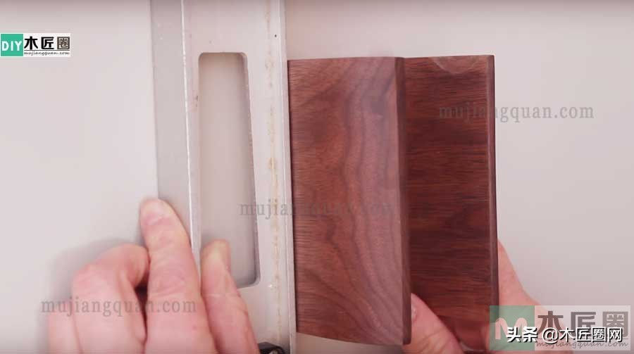 自制吉他挂钩墙壁挂架,吉他墙架制作视频