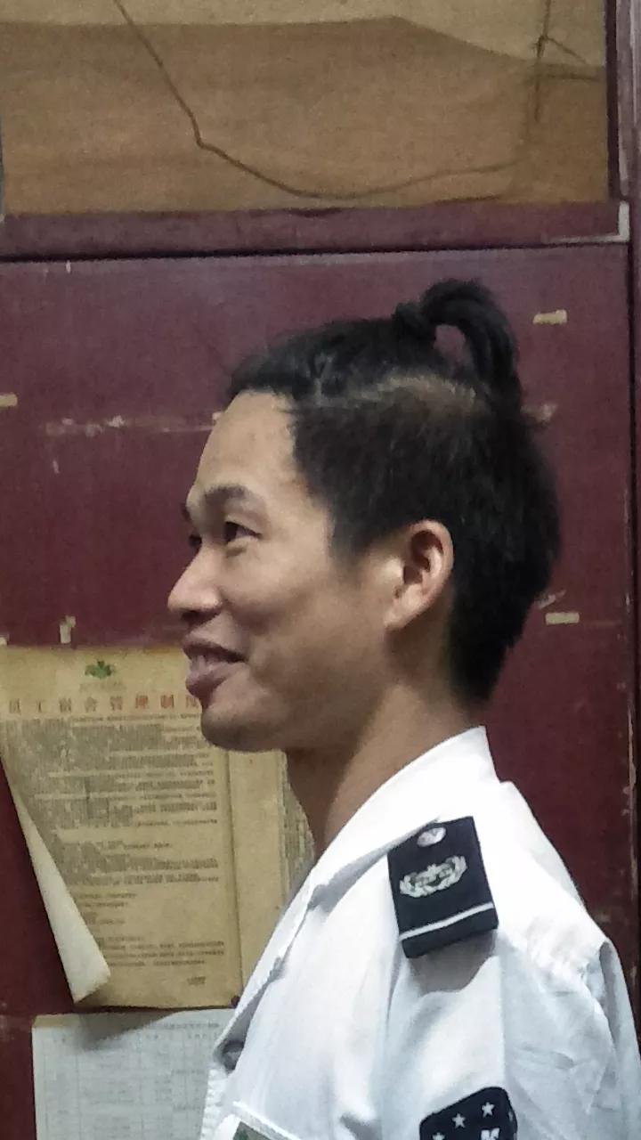 被爱情遗忘的角落,被爱情遗忘的角落歌词