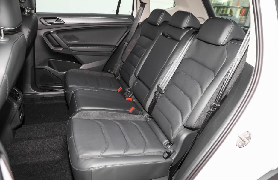 2020款途观l的尺寸轴距,大众途观l2021款4米30长白色