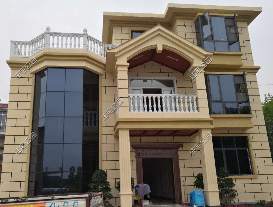 一层农村自建房施工队,工程队建房多少钱一平米