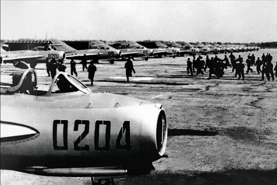 抗美援朝时期，苏军大力进行空中支援，为何美国没有大做文章？