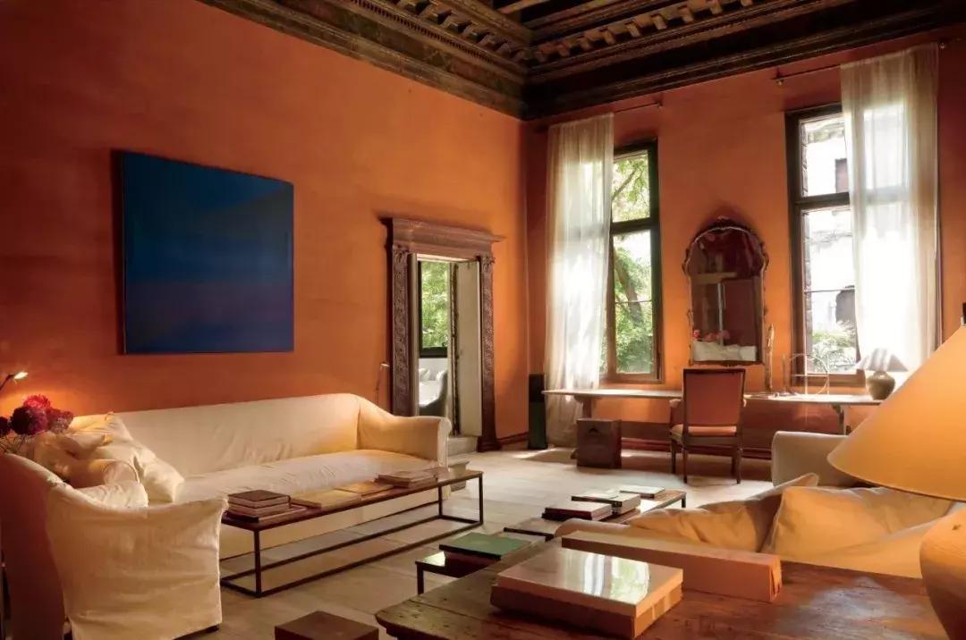 金卡戴珊赤贫风豪宅,卡戴珊的赤贫风豪宅