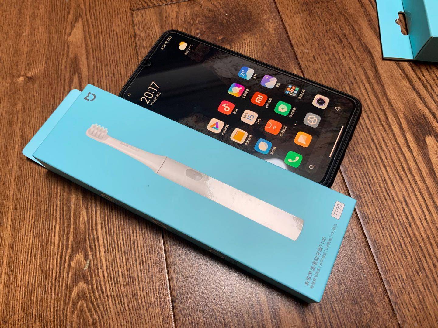 真我电动牙刷n1和小米t100,便宜点电动牙刷值得买吗