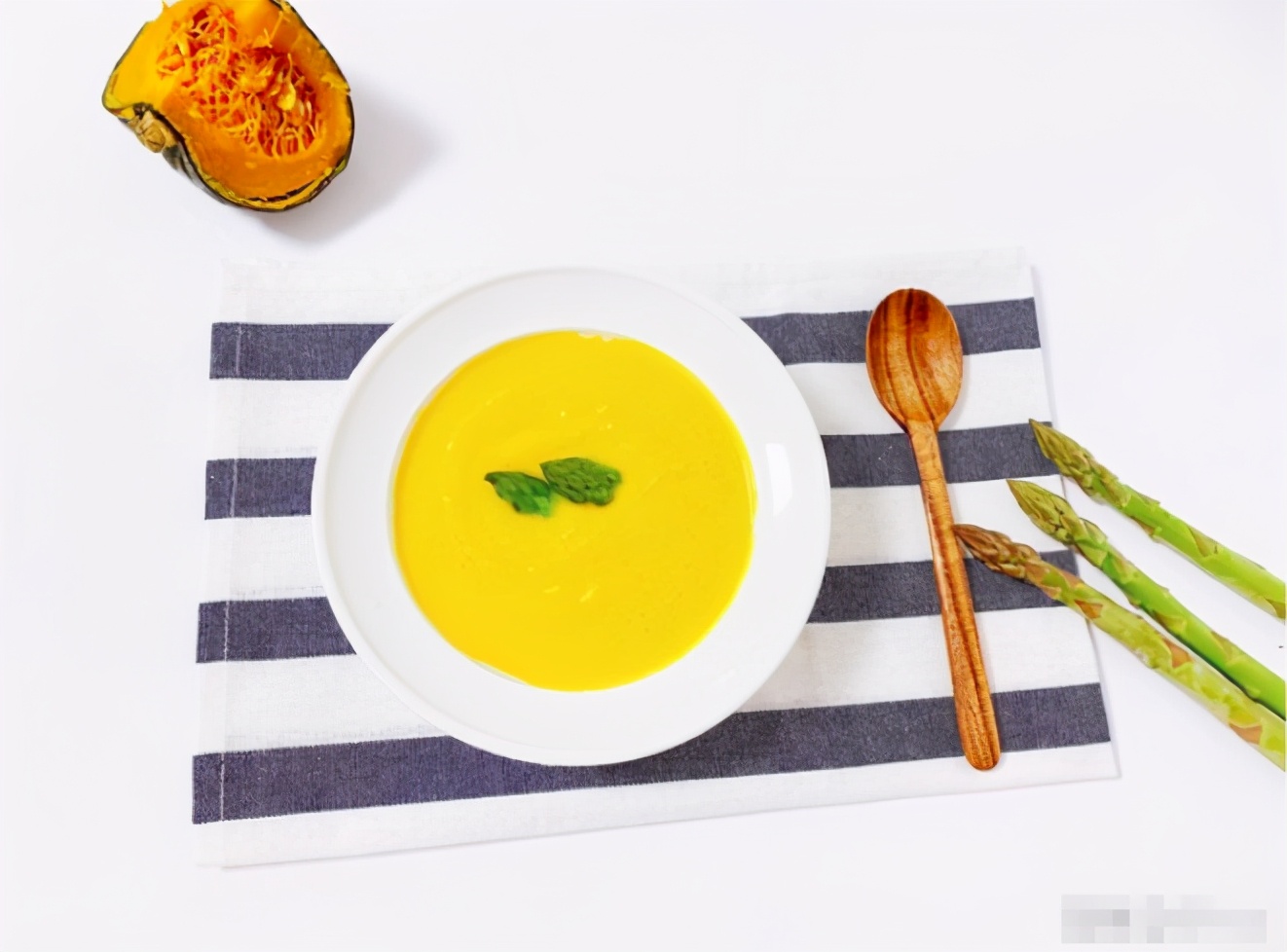 添加辅食后为什么宝宝老是便秘,刚开始添加辅食宝宝便秘了怎么办