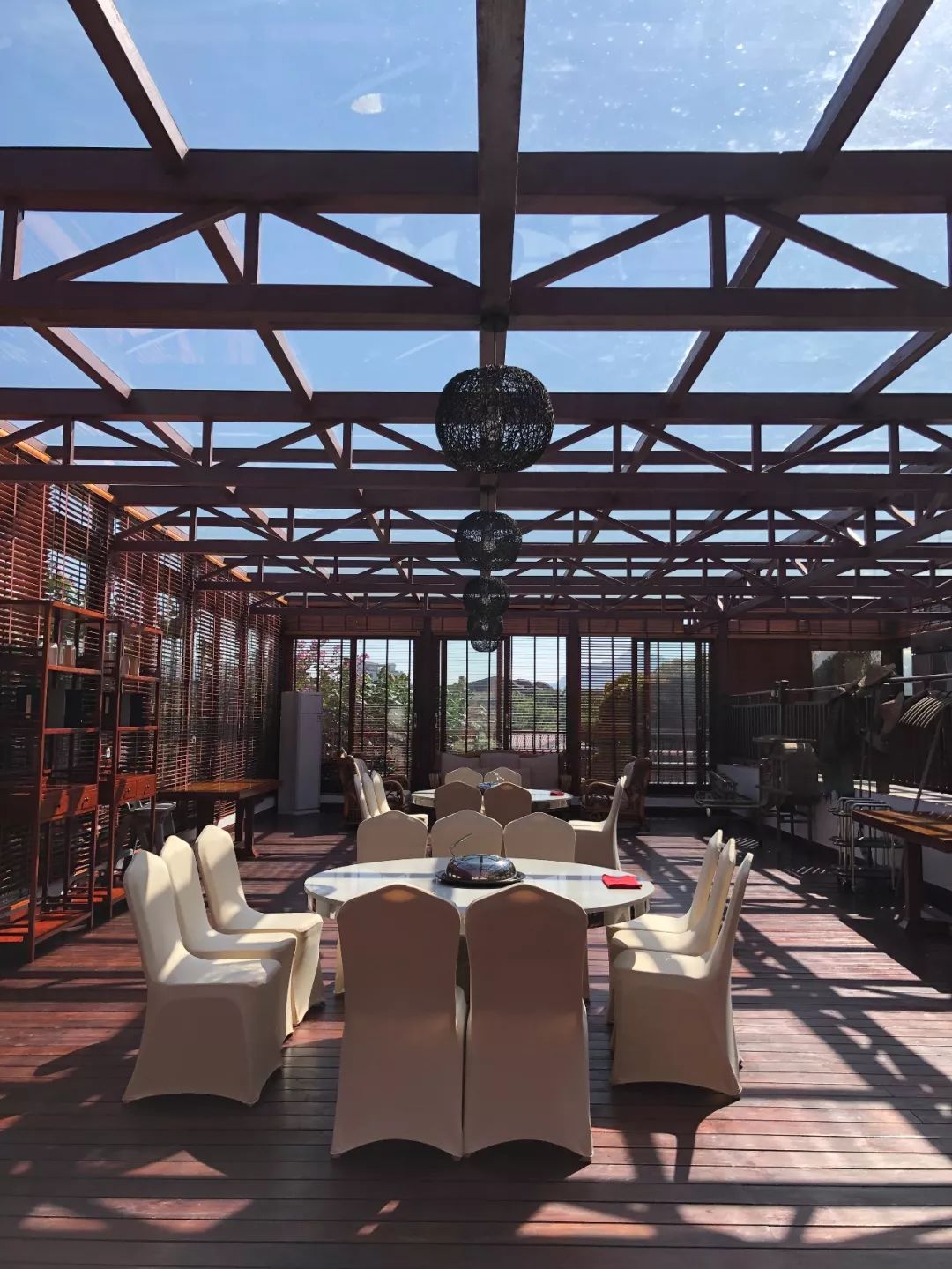 三亚高端酒店一线海景房推荐,三亚市区值得去住的别墅酒店