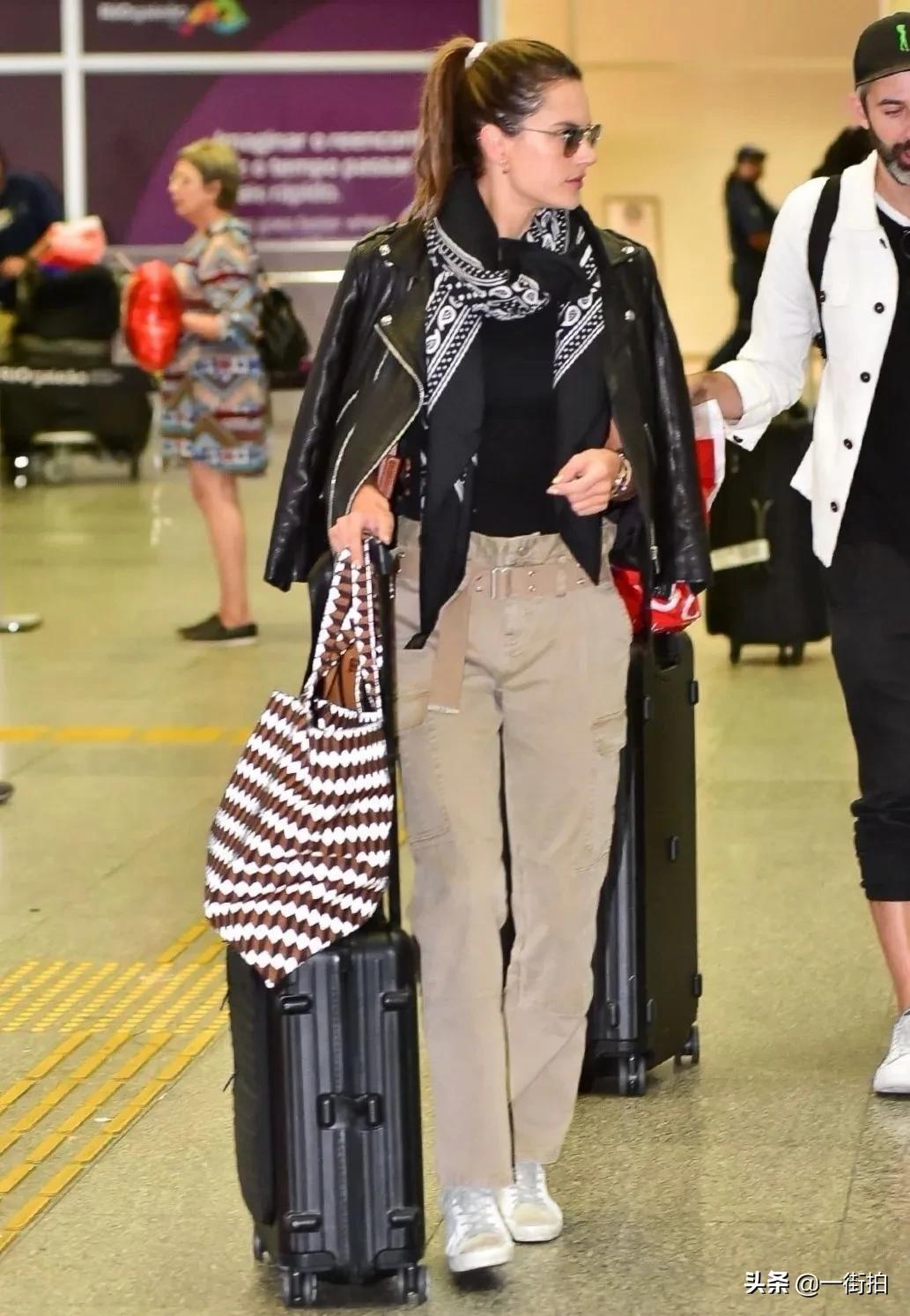 维密超模aa走秀竖屏,维密超模aa出席