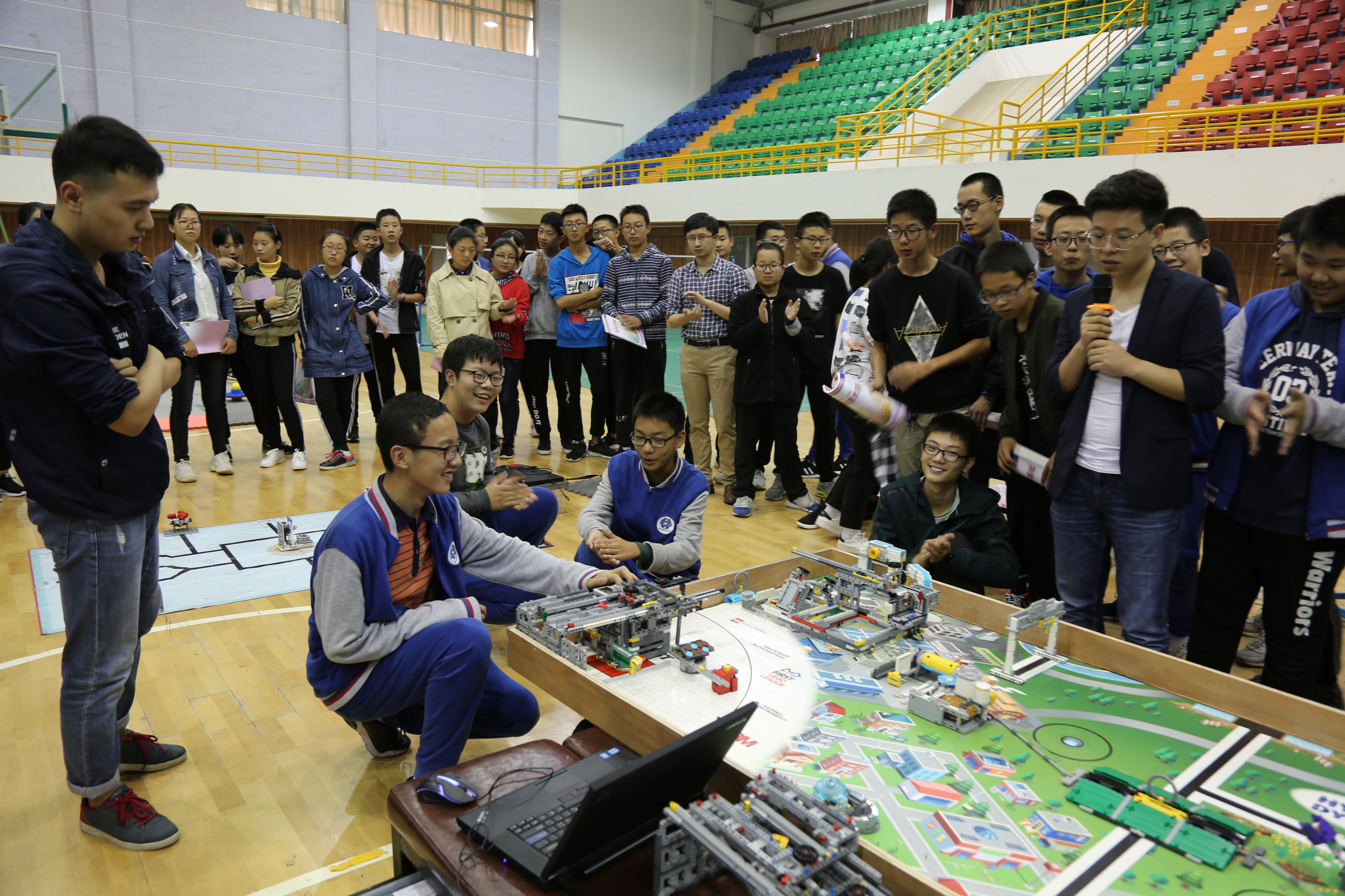 西飞一中的砥砺与荣光