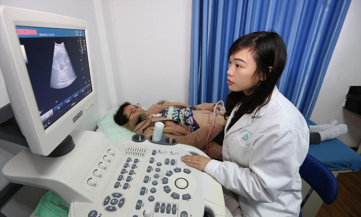 二胎产检老公一次都没陪同,怀二胎老公还陪着产检吗