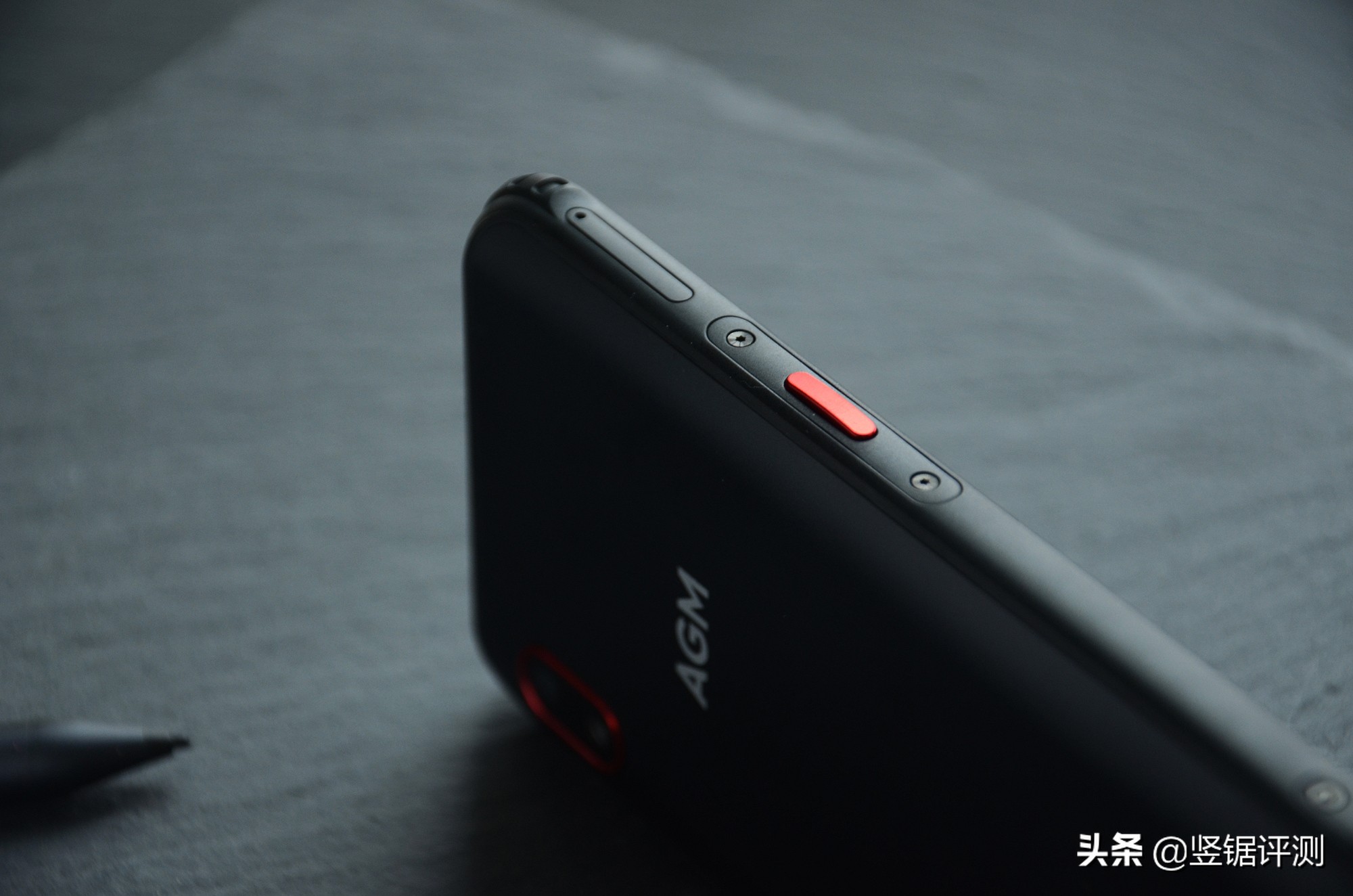 AGMH2三防手机评测:前置2.5W扬声器,搭载虎贲T310处理器