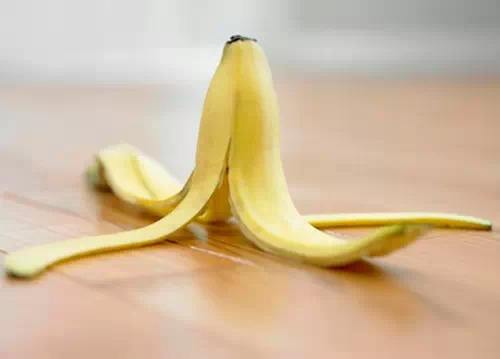 香蕉皮的神奇妙用,香蕉皮的神奇妙用你知道吗