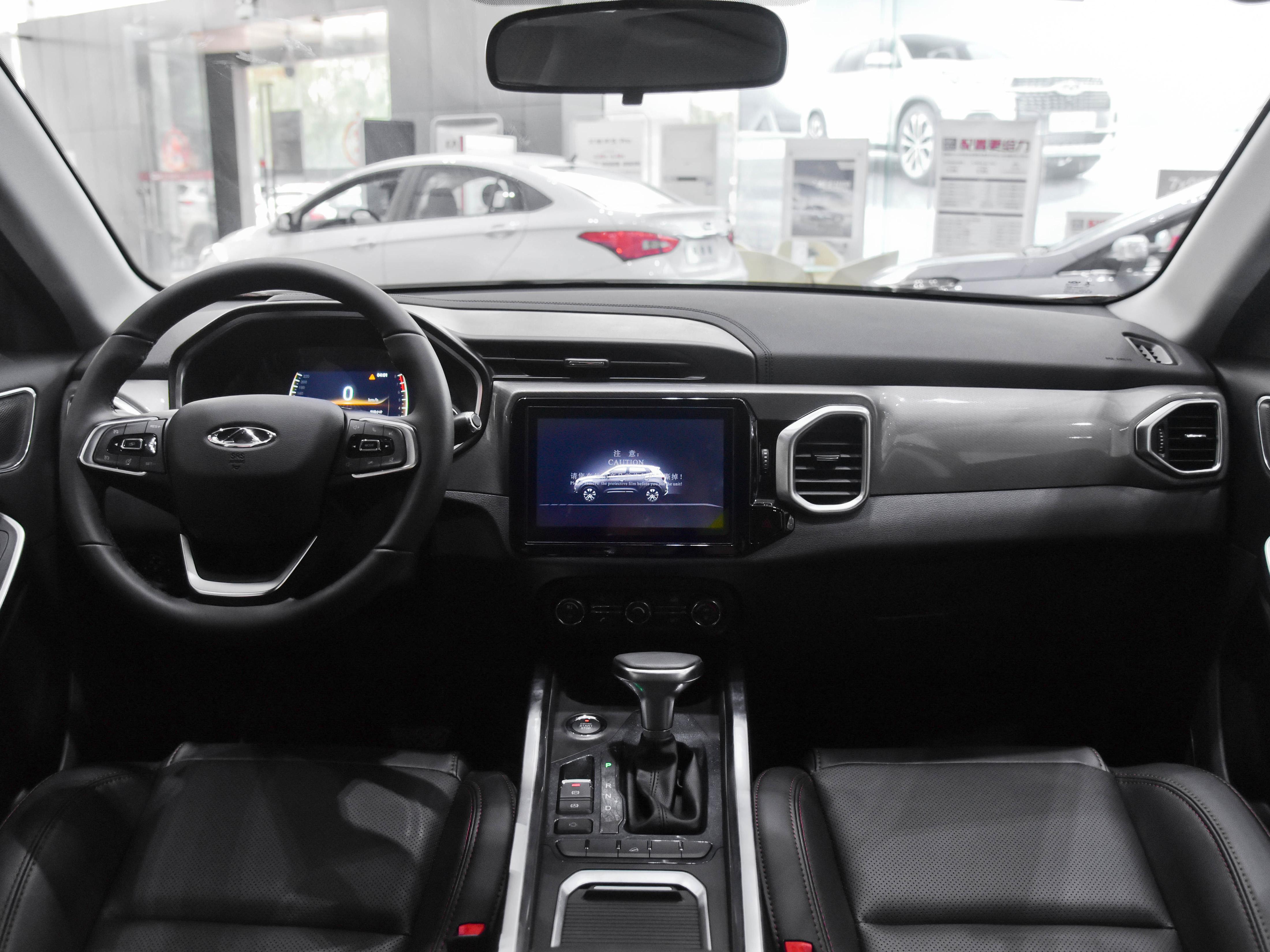 国产小型suv瑞虎3,国产紧凑型suv奇瑞瑞虎8