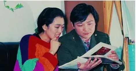 巩皇一生的情史,巩女皇