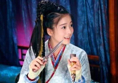 郭靖打造倚天剑和屠龙刀,倚天剑屠龙刀是不是杨过玄铁重剑