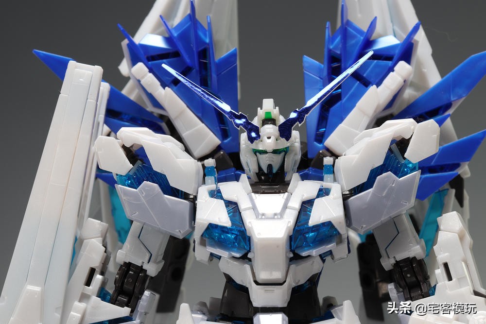 新手适合玩rg独角兽高达吗,模玩高达独角兽rg