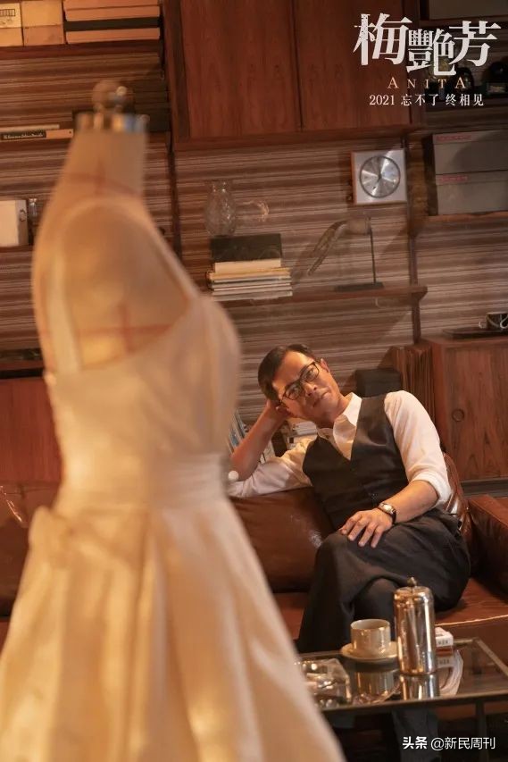 梅艳芳长得不好看为何还那么红,梅艳芳艳丽照