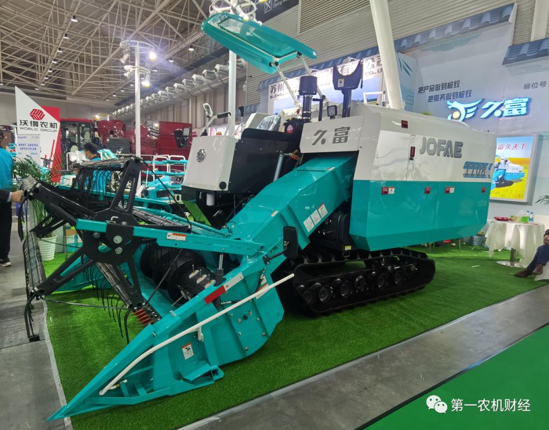 农业联合收割机报价大全,国际展会收割机