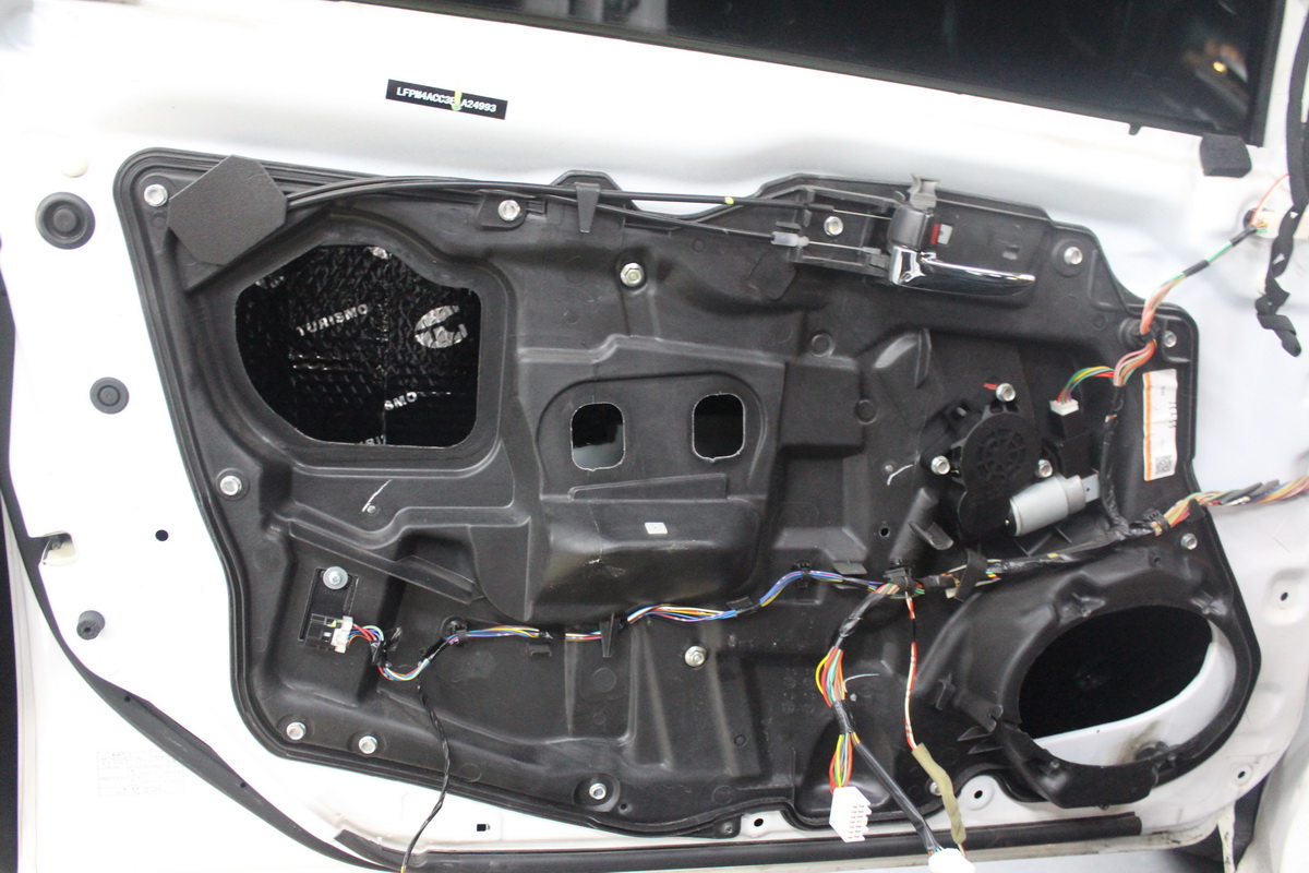 一套jbl原车车载音响多少钱,整套jbl音响