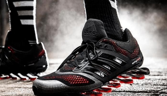adidas刀锋跑鞋测评,跑鞋性价比之王学生党