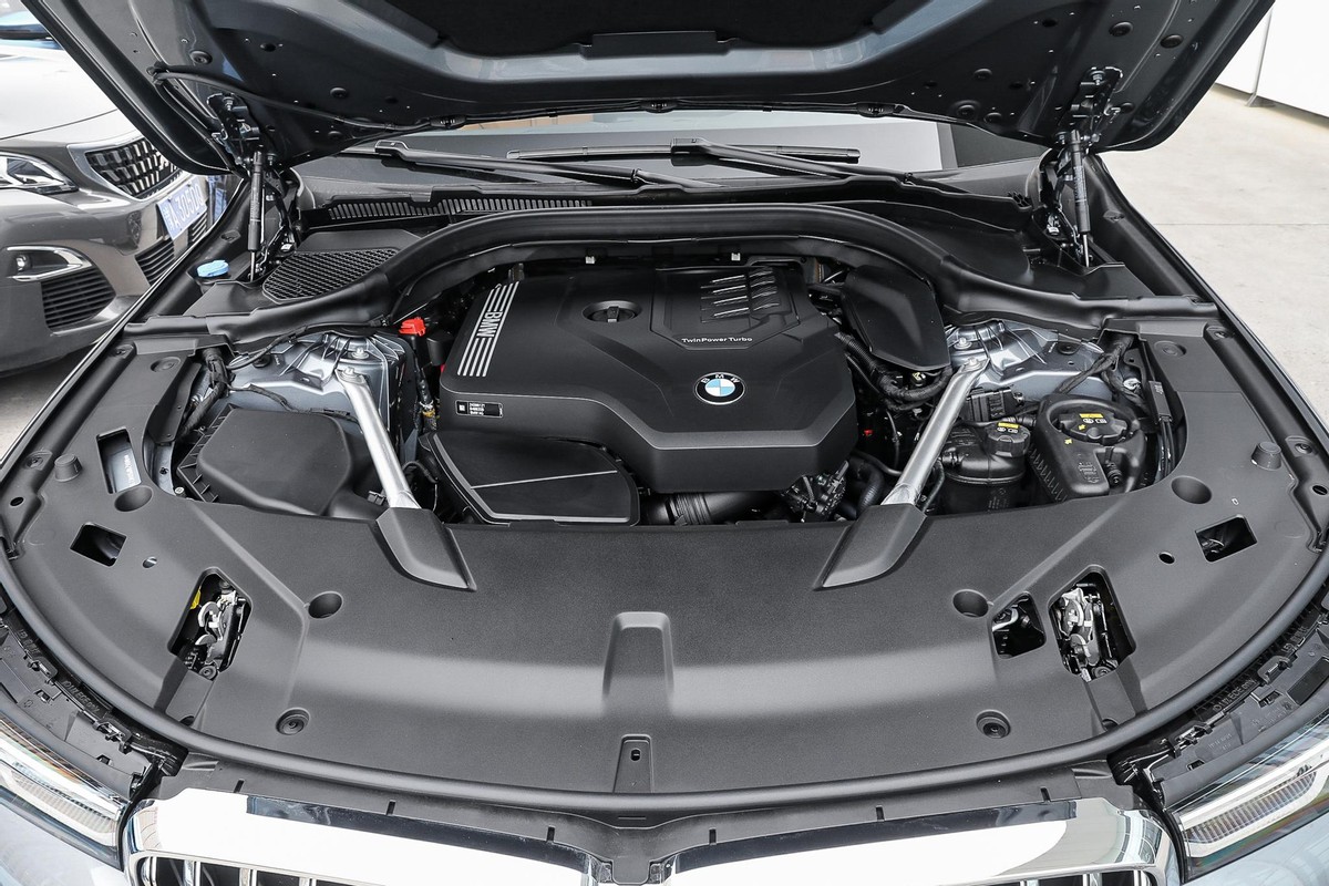 试驾宝马6系gt630油耗,试驾宝马gt6系2020款