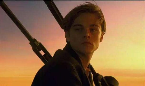 泰坦尼克号爆火片段,泰坦尼克号露丝存活多久